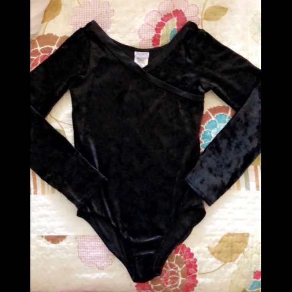 Longsleeve Black Velvet Leotard - Picture 1 of 2